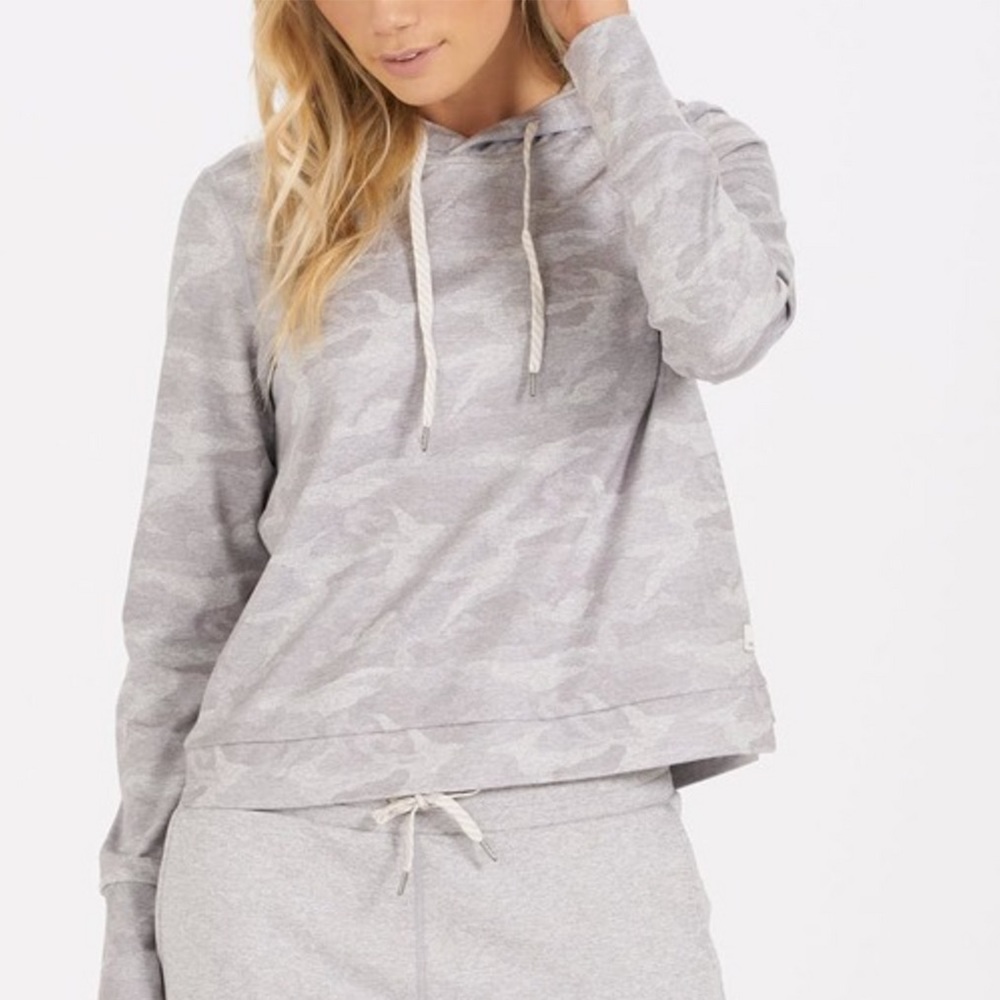 Vuori Halo Hoodie